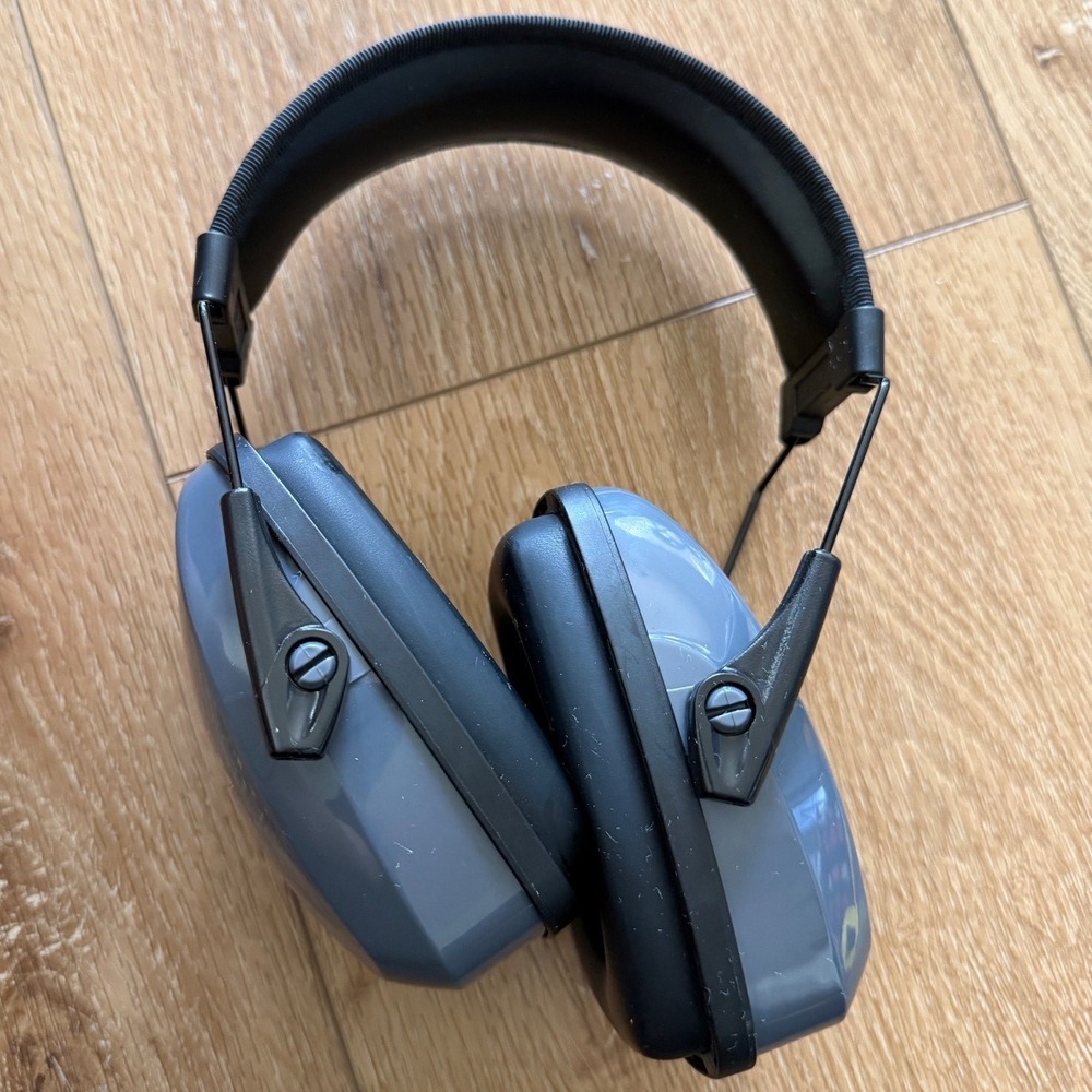 Howard Leight by Honeywell L1 Leightning Earmuffs Gray Hearing Protection EN 352